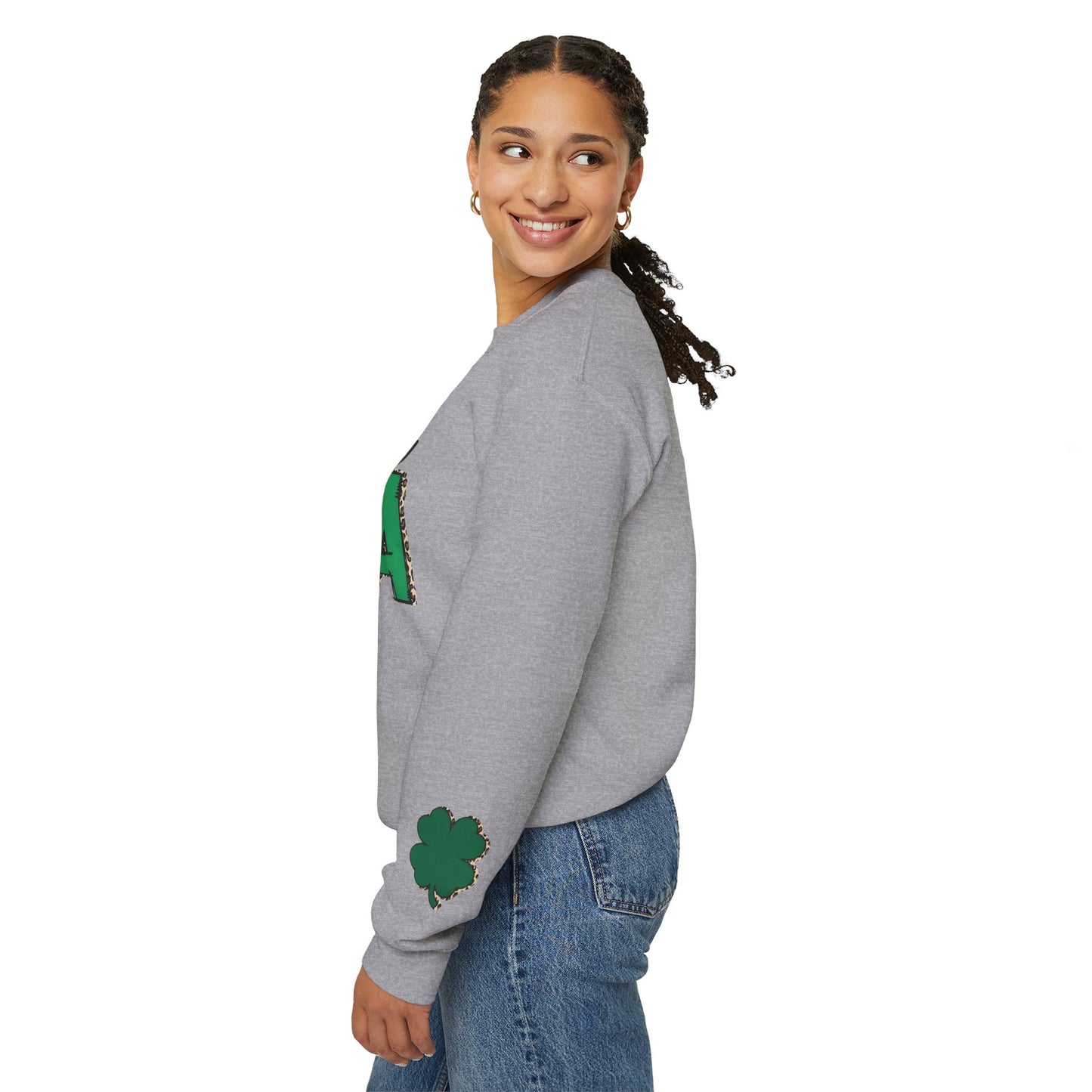 "Luckiest Mama" Heavy Blend Crewneck Sweatshirt