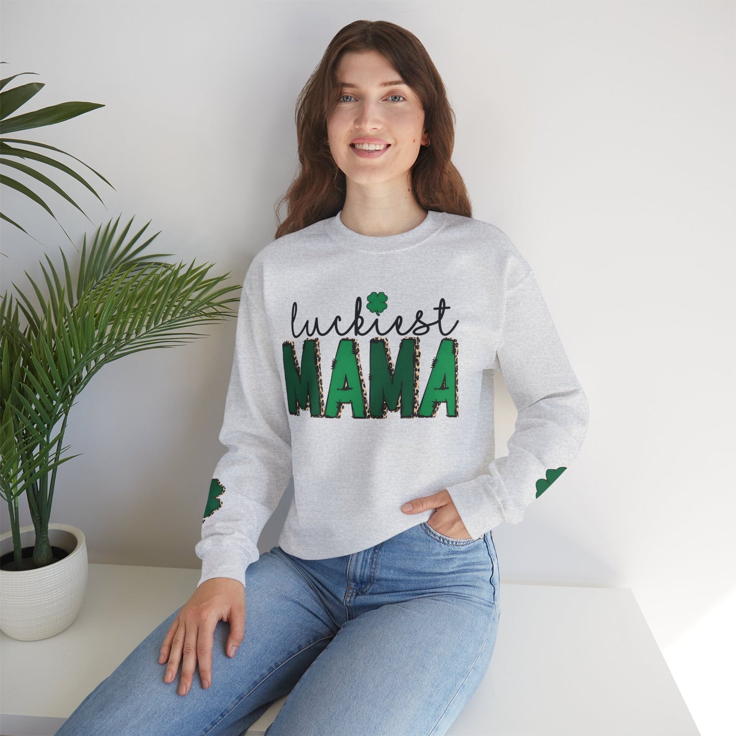 "Luckiest Mama" Heavy Blend Crewneck Sweatshirt