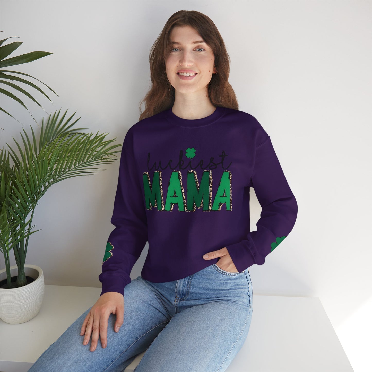 "Luckiest Mama" Heavy Blend Crewneck Sweatshirt