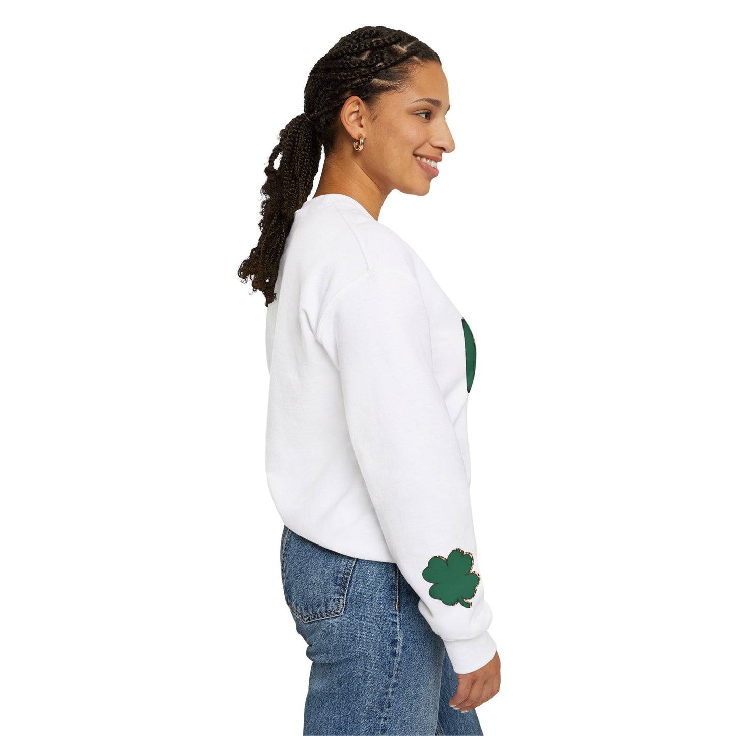 "Luckiest Mama" Heavy Blend Crewneck Sweatshirt